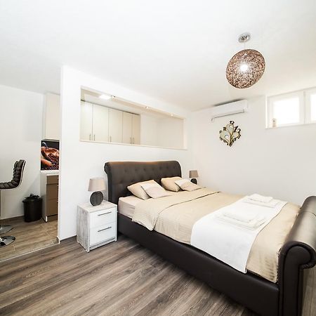 Studio Apartman Centar بانيا لوكا المظهر الخارجي الصورة