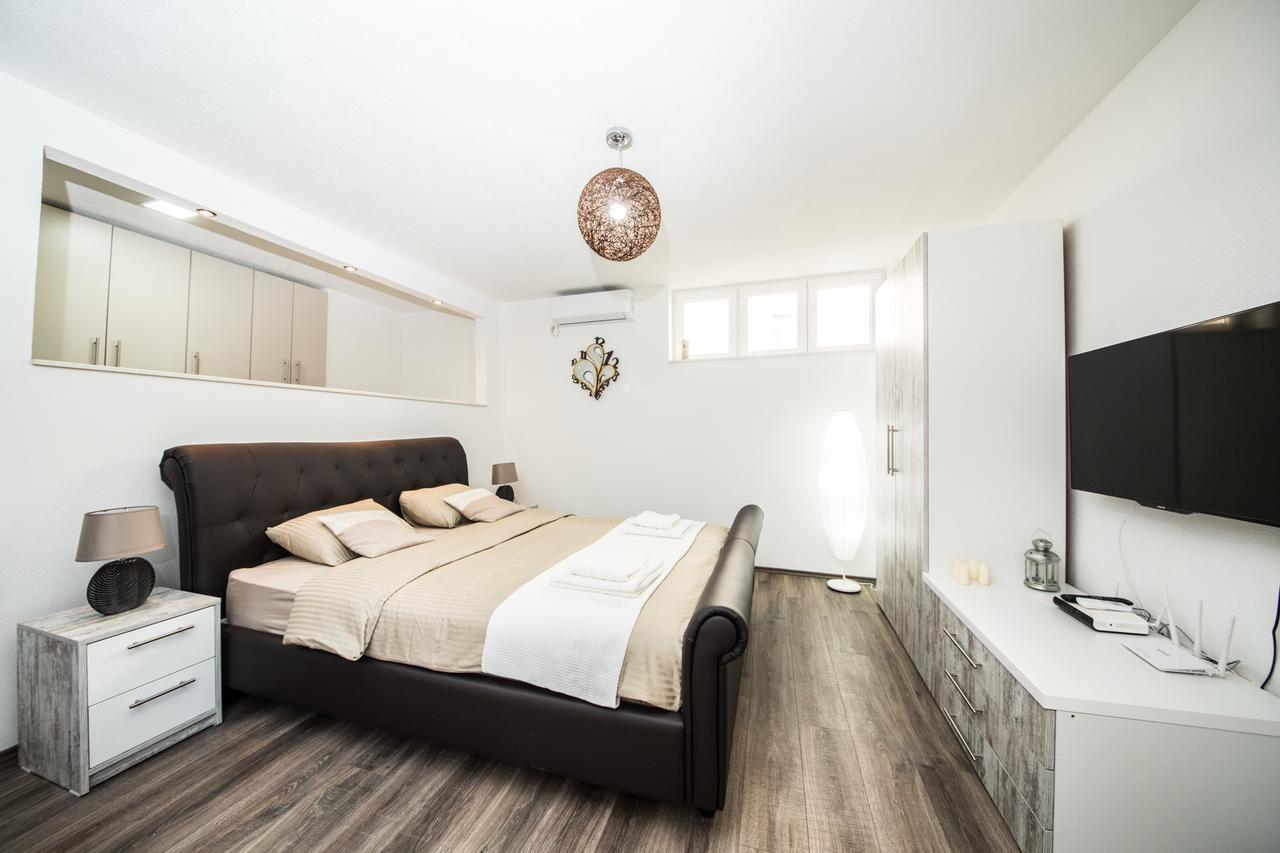 Studio Apartman Centar بانيا لوكا المظهر الخارجي الصورة