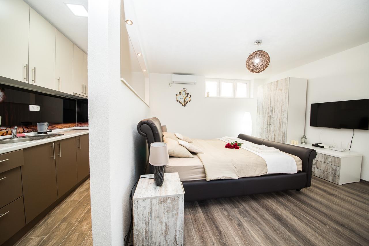 Studio Apartman Centar بانيا لوكا المظهر الخارجي الصورة